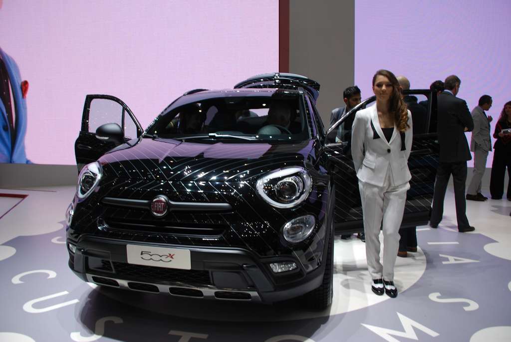 Fiat 500X Black Tie al Salone di Ginevra 2015 - Eventi ...