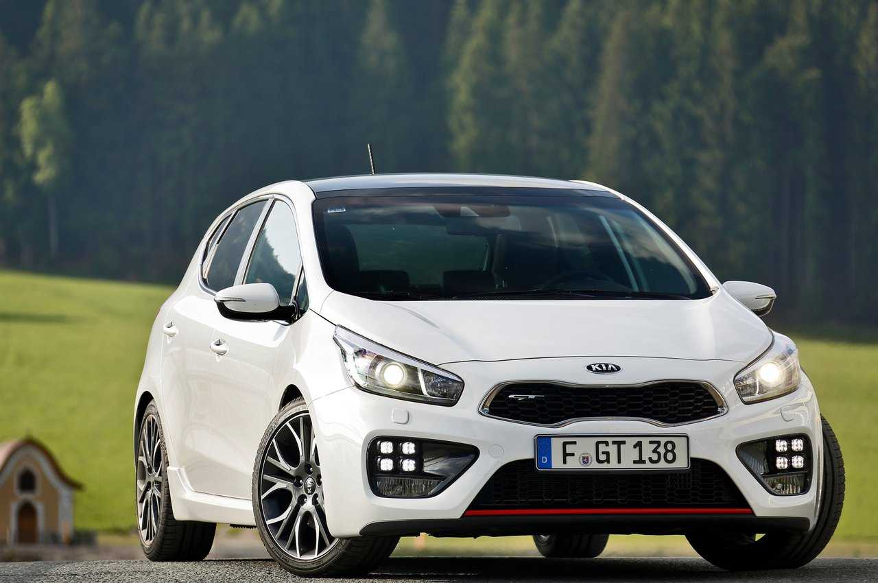 Новый kia cee' Новый kia cee'