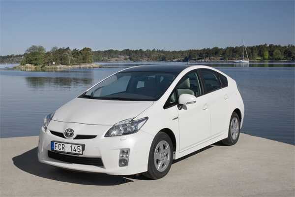 Toyota Prius Model Year 2010