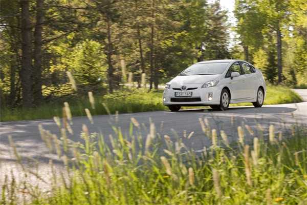 Toyota Prius Model Year 2010