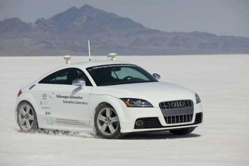 Audi TTS si guida da sola