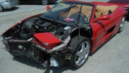 Supercar incidentate