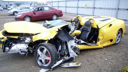 Supercar incidentate