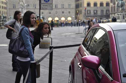 Fiat 500 Barbie battuta a 20.000 euro