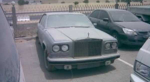 Macchine Abbandonate a Dubai