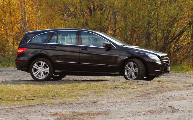 Mercedes Classe R 2011 nuove immagini