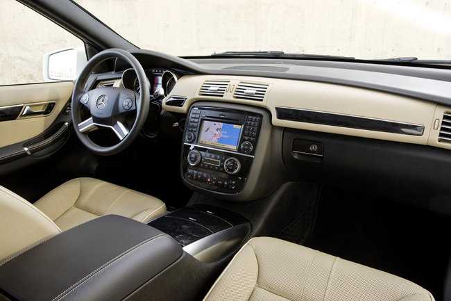 Mercedes Classe R 2011 nuove immagini