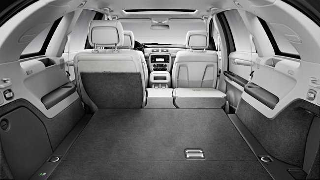 Mercedes Classe R 2011 nuove immagini