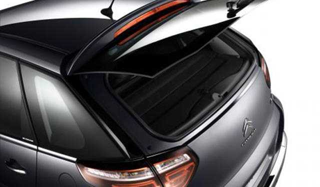 Citroen C4 Picasso Model Year 2011