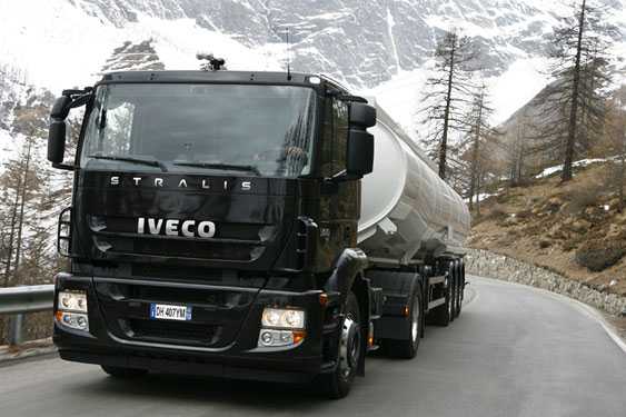 Iveco Stralis: foto interni ed esterni