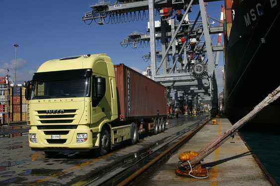 Iveco Stralis: foto interni ed esterni