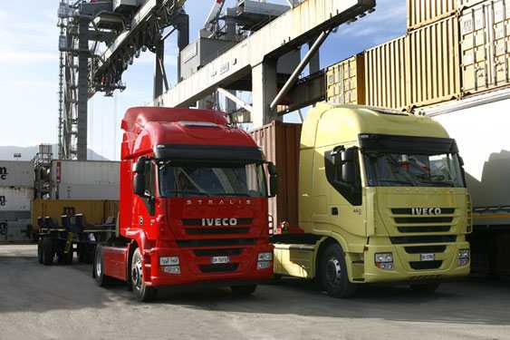 Iveco Stralis: foto interni ed esterni