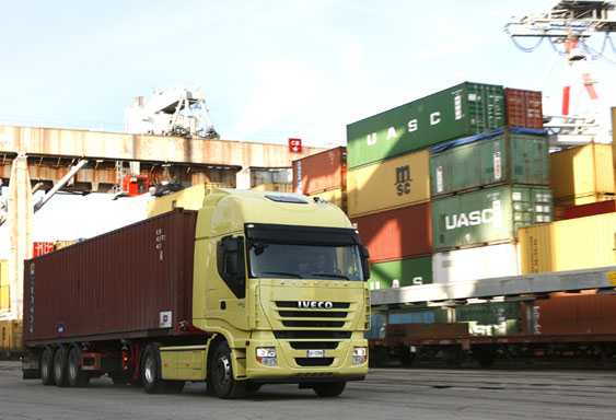 Iveco Stralis: foto interni ed esterni
