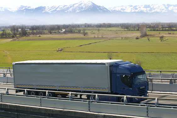 Iveco Stralis: foto interni ed esterni