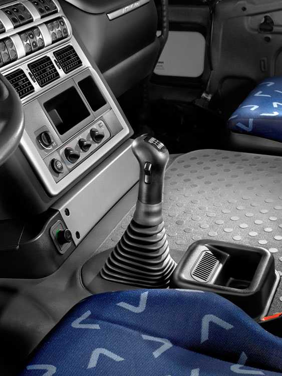 Iveco Stralis: foto interni ed esterni