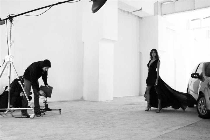 Il backstage dello spot Renault Twingo Miss Sixty con Belen Rodriguez
