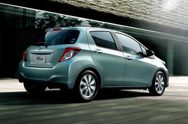 Nuova Toyota Yaris: le prime immagini ufficiali