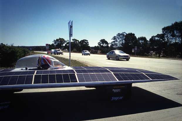 Ivy, in Australia l'auto solare più veloce