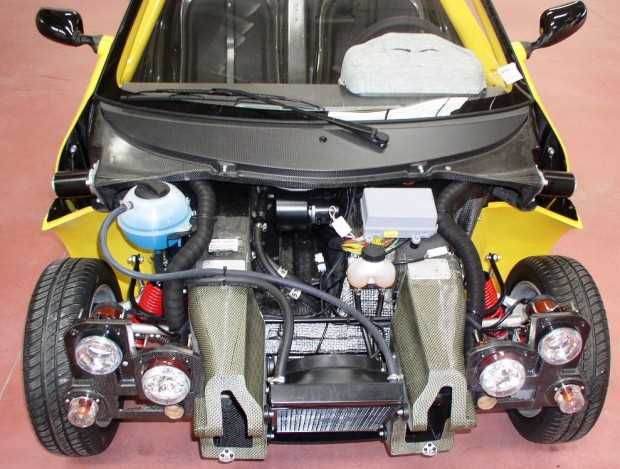 SLC K300: microcar in fibra di carbonio