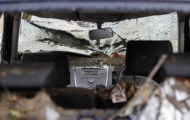 Il sisma in Giappone ferma la produzione di auto