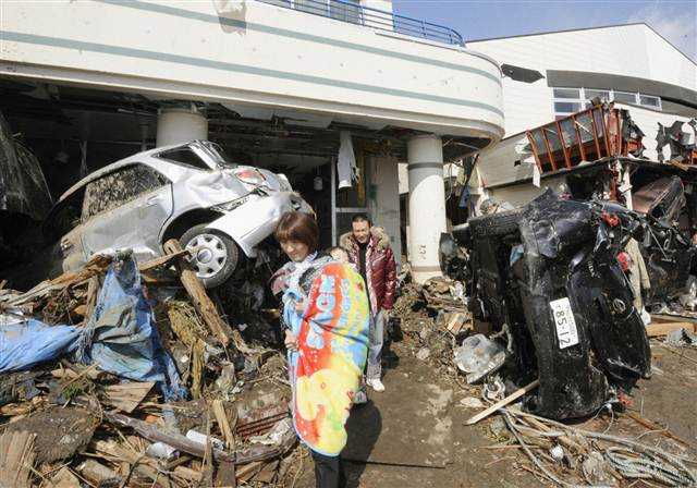 Il sisma in Giappone ferma la produzione di auto
