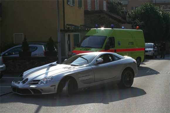 Mercedes McLaren SLR incidentata