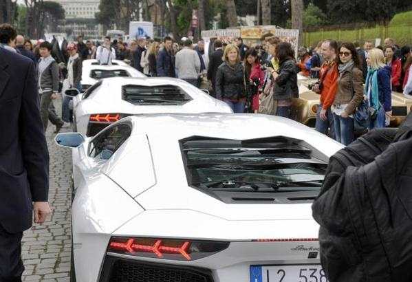 Lamborghini Aventador a Roma