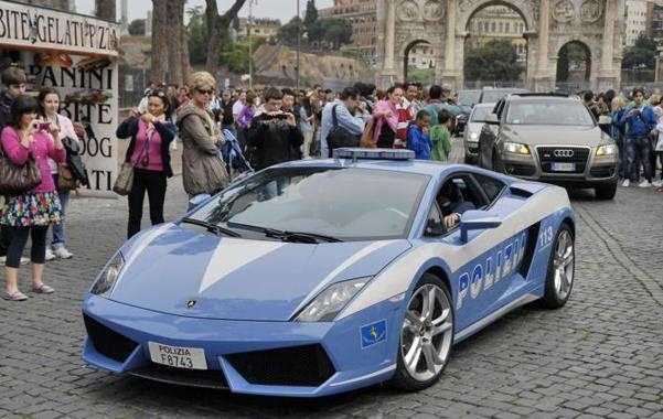 Lamborghini Aventador a Roma