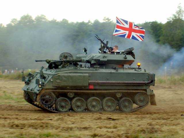 FV 432