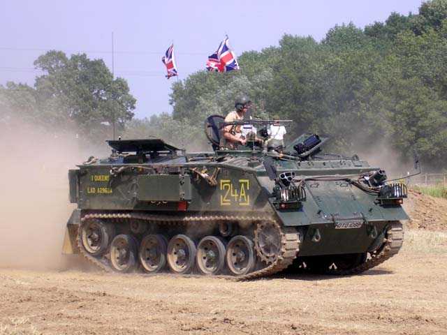 FV 432