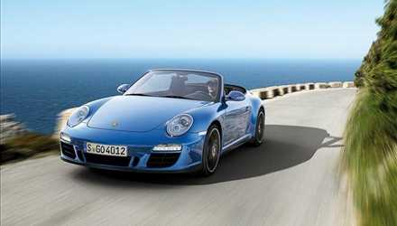 Porsche 911 Carrera 4 GTS