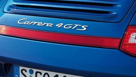 Porsche 911 Carrera 4 GTS