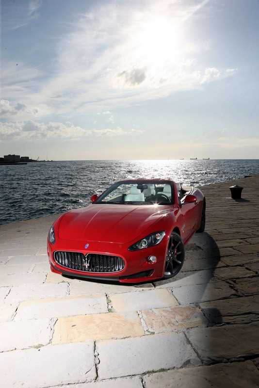 Maserati GranCabrio Sport: nuove foto ufficiali