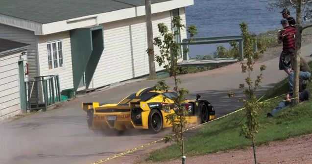 Ferrari Enzo Edo Competition: incidente spettacolare