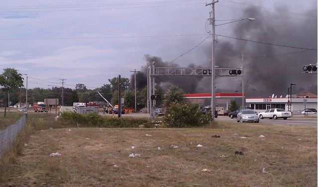 Incidente Ford GT: si spezza in due e prende fuoco