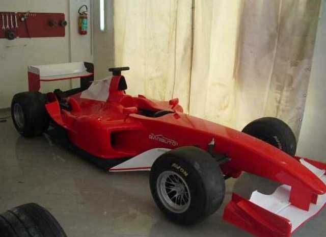 Ferrari F1 clonata in Sicilia
