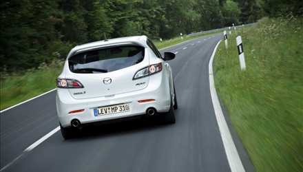 Mazda 3 2012, nuove immagini