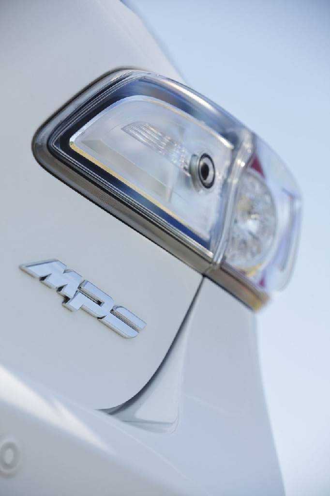Mazda 3 facelift 2012