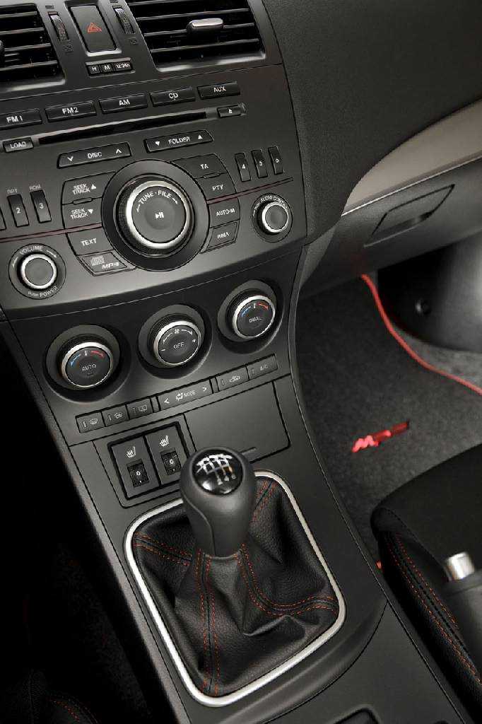 Mazda 3 facelift 2012