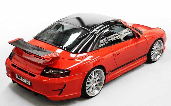 Porsche 911 by Prior Design