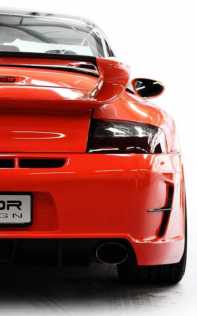 Porsche 911 by Prior Design