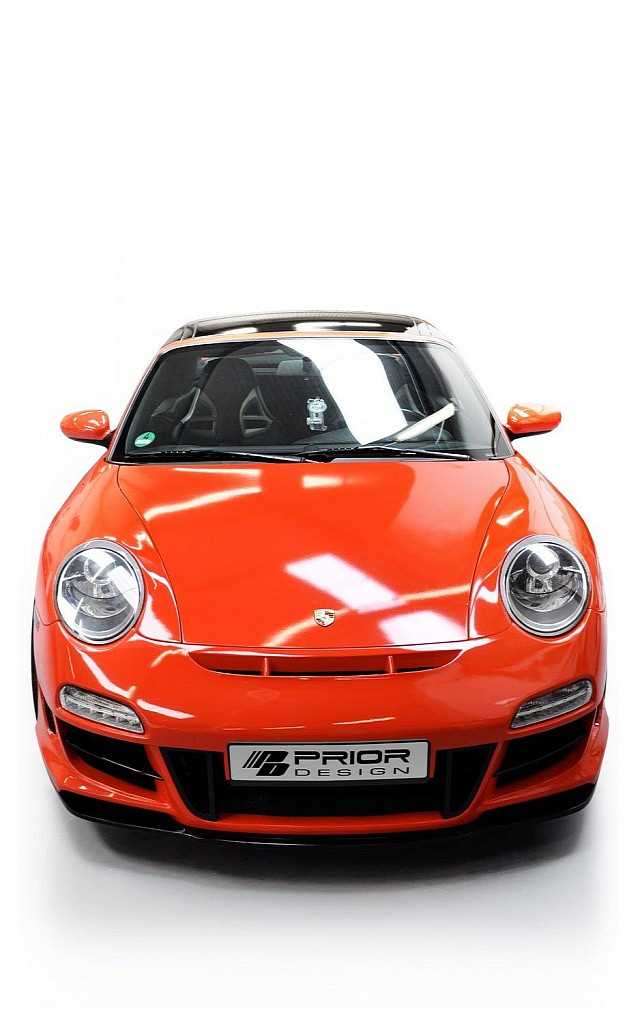 Porsche 911 by Prior Design