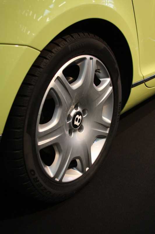Luxury Time - Motor Show 2011