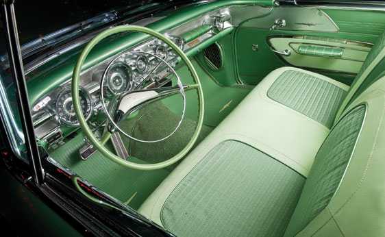 Pontiac Bonneville Super Deluxe Sport Coupe 1958