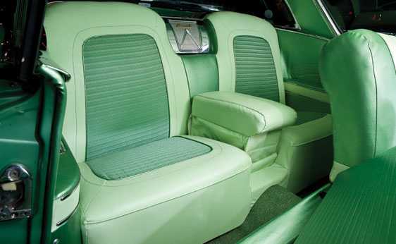 Pontiac Bonneville Super Deluxe Sport Coupe 1958