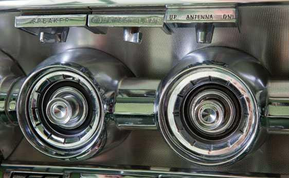 Pontiac Bonneville Super Deluxe Sport Coupe 1958