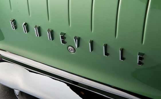 Pontiac Bonneville Super Deluxe Sport Coupe 1958