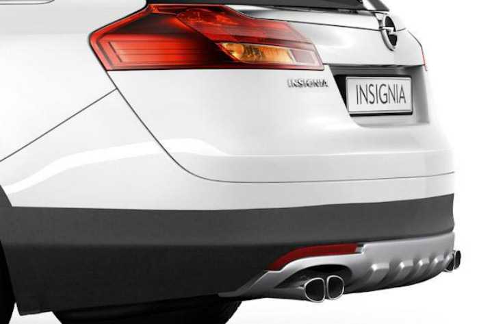 Opel Insigna CrossFour: prime immagini