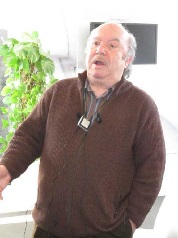 Lino Banfi con la Citroen C-Zero