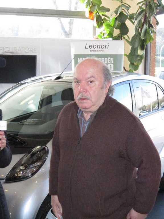 Lino Banfi con la Citroen C-Zero